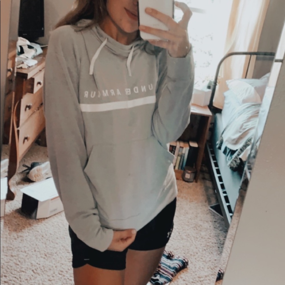 Under Armour Lightweight Hoodie